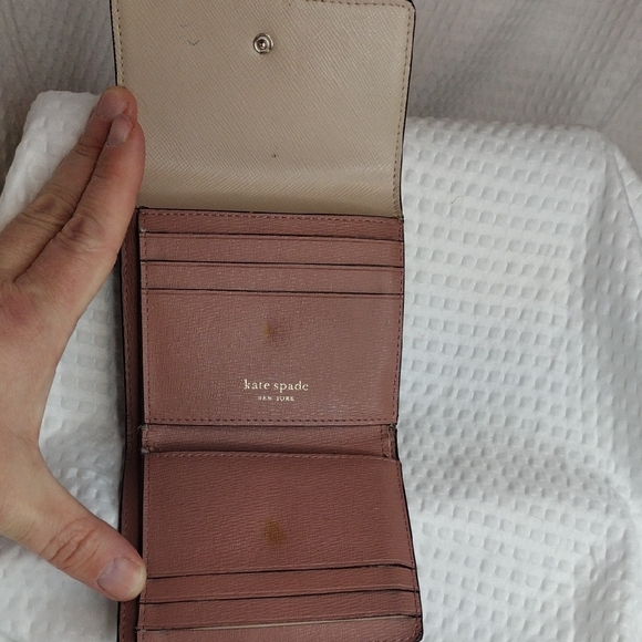 Kate Spade Mila Trifold Taupe Safiano Leather Wallet - Picture 5 of 10